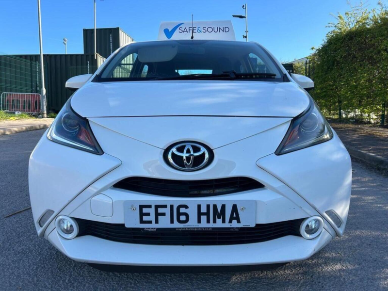 2016 Toyota Aygo 1.0 Vvt-I X-Pression Euro 6 5dr in White — image 1