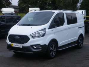 2021 Ford Transit Custom 2.0 Transit Custom Active Van 300 L1 2.0l Ecoblue 130ps Fwd 6 Speed Manual in White — image 4