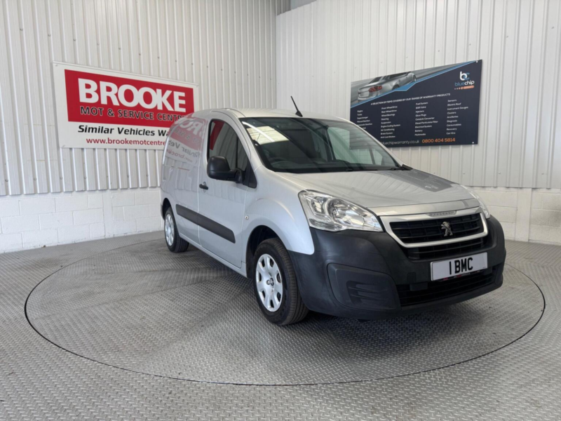 2016 Peugeot Partner 1.6 Hdi 625 Professional L1 4dr in Silver — image 1