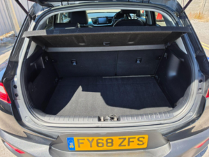 2018 Kia Stonic 1.0 T-Gdi First Edition Euro 6 (s/s) 5dr in Black — image 6