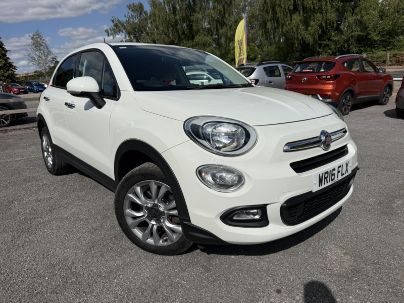 2016 Fiat 500x 1.4 500x City Look 1.4 Multiair Ii 140hp Pop Star in White — image 1