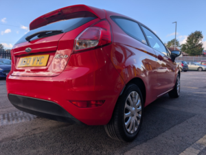 2013 Ford Fiesta 1.3 Style in Red — image 5