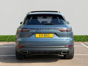 2018 Porsche Cayenne 3.0t V6 SUV 5dr Petrol Tiptronics 4WD Euro 6 (s/s) (340 Ps) in Blue — image 6