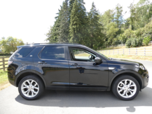 2015 Land Rover Discovery Sport 2.2 Sd4 Hse SUV 5dr Diesel Auto 4WD Euro 5 (s/s) (190 Ps) in Black — image 2