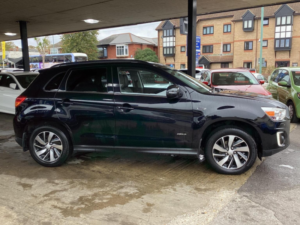 2014 Mitsubishi Asx 2.2 Di-D 4 Auto 4WD Euro 5 (s/s) 5dr in Black — image 2