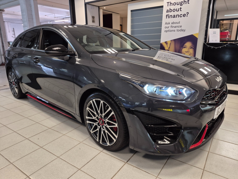 2021 Kia Pro Ceed 1.6 T-Gdi Gt Shooting Brake 5dr Petrol Dct Euro 6 (s/s) (201 Bhp) in Grey — image 1
