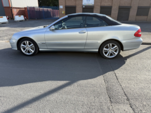 2006 Mercedes-Benz Clk 3.0 Clk280 Elegance in Silver — image 4