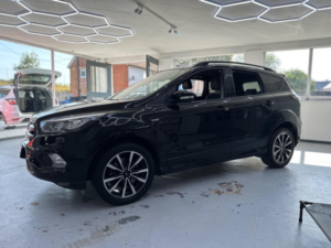 2017 Ford Kuga 2.0 Tdci Ecoblue St-Line Euro 6 (s/s) 5dr in Black — image 2