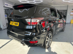 2017 Ford Kuga 2.0 Tdci Ecoblue St-Line Euro 6 (s/s) 5dr in Black — image 5