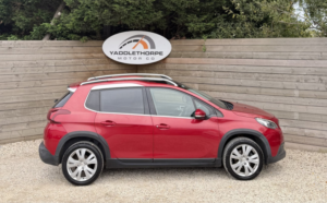 2016 Peugeot 2008 1.2 Puretech Allure in Red — image 2