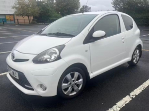 2013 Toyota Aygo 1.0 Vvt-I Fire Euro 5 3dr in White — image 4
