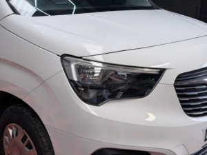 2023 Vauxhall Combo 1.5 Turbo D 2300 Pro Panel Van 5dr Diesel Manual L1 H1 Euro 6 (s/s) (100 Ps) in White — image 4