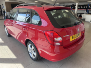 2013 Skoda Fabia 1.2 Tsi Se in Red — image 6