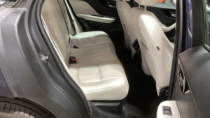 2019 Jaguar F-Pace 2.0 D180 Prestige Auto AWD Euro 6 (s/s) 5dr in Blue — image 4