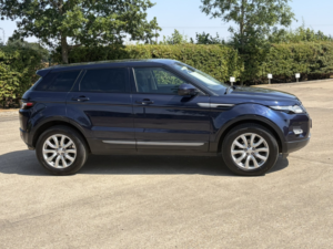 2015 Land Rover Range Rover Evoque 2.2 Sd4 Pure Tech in Blue — image 2