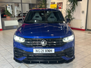 2021 Volkswagen Tiguan 2.0 Tsi R in Blue — image 5