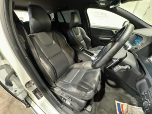 2015 Volvo V60 1.6 T3 R-Design Powershift Euro 5 5dr in White — image 4