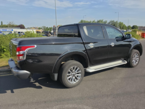 2019 Mitsubishi L200 2.4 Di-D Dc Barbarian Auto 4WD Euro 6 4dr in Black — image 2