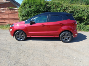 2018 Ford Ecosport 1.5 Ecoblue St-Line in Red — image 3