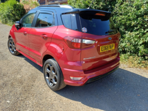 2018 Ford Ecosport 1.5 Ecoblue St-Line in Red — image 6