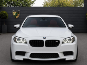 2014 BMW M5 4.4 V8 Dct Euro 5 (s/s) 4dr in White — image 3