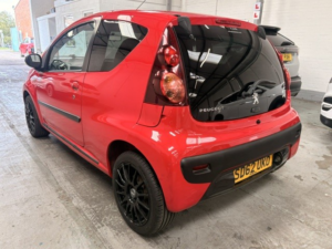 2012 Peugeot 107 1.0 12v Allure in Red — image 3