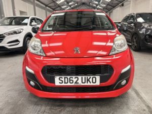 2012 Peugeot 107 1.0 12v Allure in Red — image 5