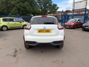 2017 Nissan Juke 1.6 Tekna Xtron Euro 6 5dr in White — image 5