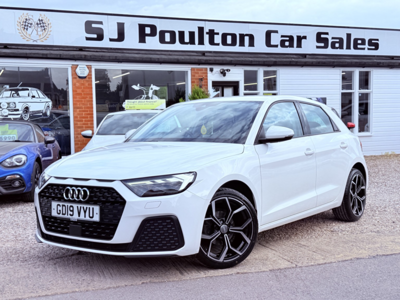 2019 Audi A1 1.0 Tfsi 25 Se in White — image 1