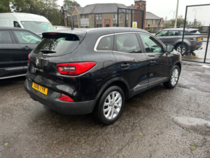 2016 Renault Kadjar 1.6 Dci Dynamique Nav SUV 5dr Diesel Manual Euro 6 (s/s) (130 Ps) in Black — image 3