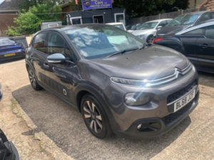 2019 Citroen C3 1.2 Puretech Flair Euro 6 (s/s) 5dr in Grey — image 3