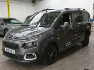2021 Citroen Berlingo 1.5 Bluehdi Flair Xl MPV 5dr Diesel Manual Euro 6 (s/s) (100 Ps) in Grey — image 3