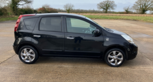 2011 Nissan Note 1.4 16v N-Tec in Black — image 3
