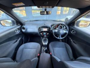 2014 Nissan Juke 1.6 Acenta Premium Xtron Euro 5 5dr in Black — image 2