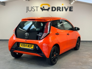 2014 Toyota Aygo 1.0 Vvt-I X-Cite Hatchback 5dr Petrol Manual Euro 5 Euro 5 (68 Ps) in Orange — image 6
