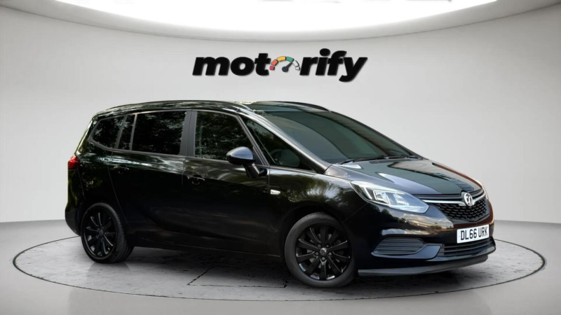 2016 Vauxhall Zafira Tourer 1.4i Turbo Design Euro 6 5dr in Black — image 1