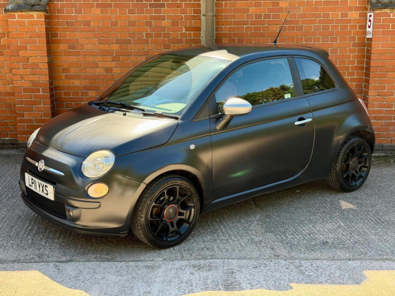 2011 Fiat 500 0.9 Twinair Matt Black Dualogic Euro 5 (s/s) 3dr in Black — image 1