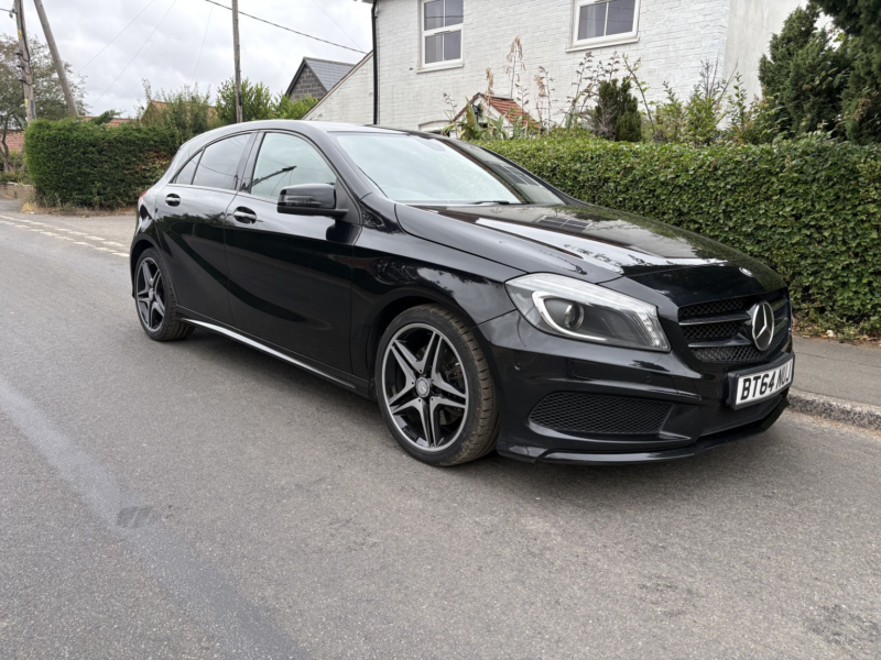 2015 Mercedes-Benz A Class 2.1 A220 Cdi Amg Sport in Black — image 1