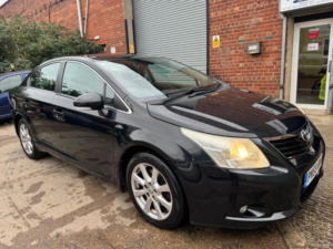 2009 Toyota Avensis 2.2 D-Cat Tr Auto Euro 5 4dr in Black — image 6