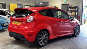 2017 Ford Fiesta 1.0 T Ecoboost St-Line Red 3dr 9 Stamps+1 Keeper in Red — image 6