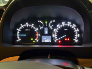 2012 Toyota Alphard 350g L Package Top Spec Leather 7 Seats in Black — image 5