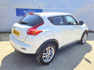 2012 Nissan Juke 1.6 Acenta Premium in White — image 5