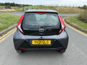 2021 Toyota Aygo Vvt-I X-Play Tss in Grey — image 5