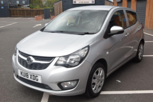 2018 Vauxhall Viva 1.0i Se Euro 6 5dr in Silver — image 3