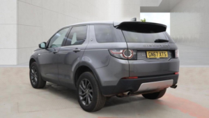 2017 Land Rover Discovery Sport 2.0 Td4 Hse Auto 4WD Euro 6 (s/s) 5dr in Grey — image 5