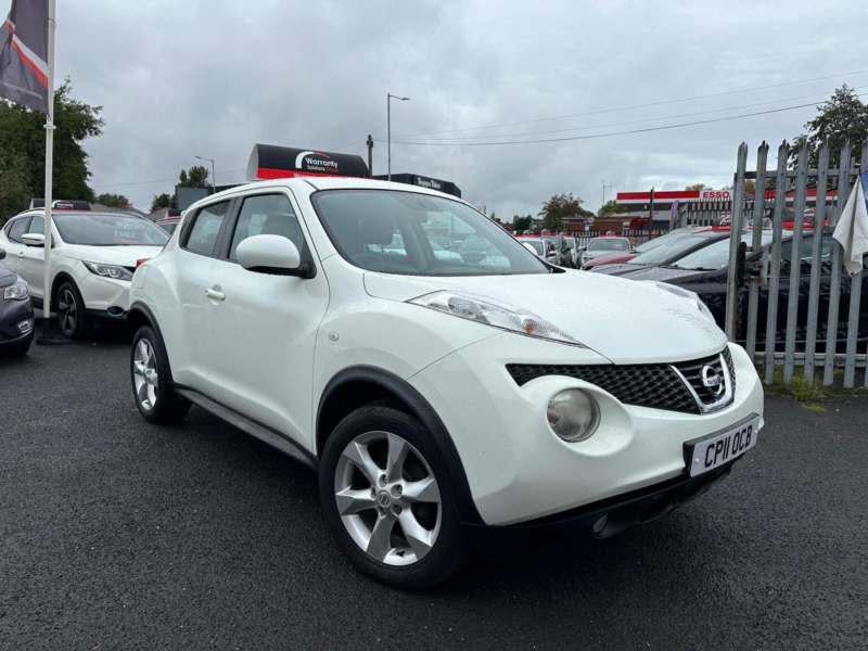 2011 Nissan Juke 1.6 Acenta Euro 5 5dr in White — image 1