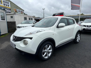2011 Nissan Juke 1.6 Acenta Euro 5 5dr in White — image 3