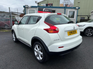 2011 Nissan Juke 1.6 Acenta Euro 5 5dr in White — image 4