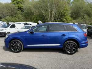 2016 Audi Q7 3.0 Tdi V6 S Line in Blue — image 6
