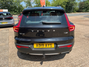 2019 Volvo Xc40 1.5 T3 Inscription SUV 5dr Petrol Manual Euro 6 (s/s) (163 Ps) in Black — image 6